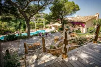 L' Escapade Hôtel & Restaurant - Beach