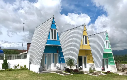 Shinta Corner Ranch and Resort -  Holiday Villas