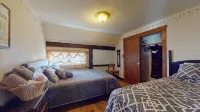 Rustic Vermont Barn Home Near Jay Peak w/Pizza Oven - Wifi