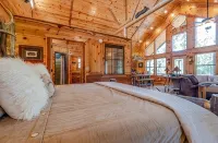🏡 Luxury Couples Cabin in Hochatown w/Hot Tub, Outdoor TV & Fireplace, 2 TVs - 4-Star