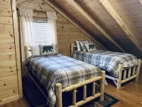 Log Home Located on Lake Muskallonge - 3-Star