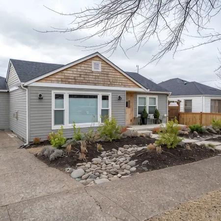 University Area Bungalow - The Moxie Harris House