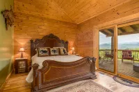 Luxury Family Lodge w/Amazing re-Views/Game Room/Hot-tub/Pool/10 min2Cades Cove - con encanto