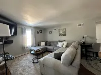 Cozy apartment right in Downtown Downers Grove - バルコニー