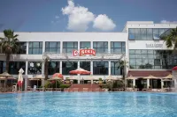 Te Stela Resort & Spa - Pools
