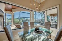 Gulf Access Canal - Heated Pool & 2 Spas - Theatre  - Rooftop Overlook Firepit - Luxury