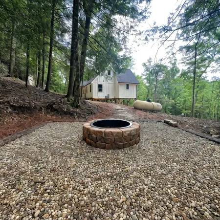 Boulder Trail Getaway- 15 min from New River Gorge National Park