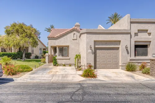 Two King 👑 Suites,🌴Cozy Palm Desert Home Getaway ❤ 2 Great for Extended Stays! - مسبح خاص
