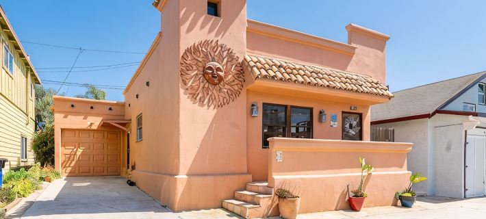Casa by the Sea Hotels in Oxnard