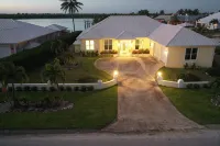 Newly Remodeled Home with Pool on the Harbor with a Beach view an a 22x40 dock. - Pools