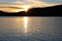 Highly Recommended Lake Side Cabin.  Welcome to Majestic Pines on Schroon Lake. - Wifi