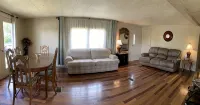 Experience Nature Near White River - Stay in Our Cozy 3-Bedroom Cabin - Chalets