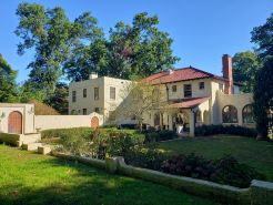 Beautiful home near Ocean Beach Park.