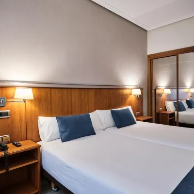 Hotel Ciudad de Compostela Hotels near Convento de San Francisco de Santiago