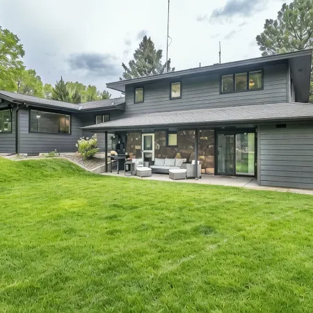 Pets & Kids Love this Montana Dream Home!