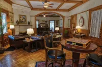 Rockwell Falls Inn and Wine Bar - Beach