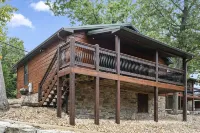 Cozy Lake Front Cabin23, Resort Pool,HotTub,Fire Pit,Kayaks,Pickle Ball,Trails!! - Chalets