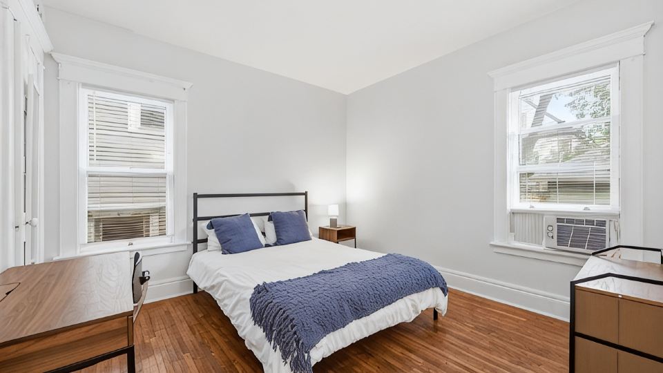Beautifully Renovated 3 bedroom Elmwood Village Apt