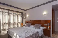Hotel Vetusta - 3-Star