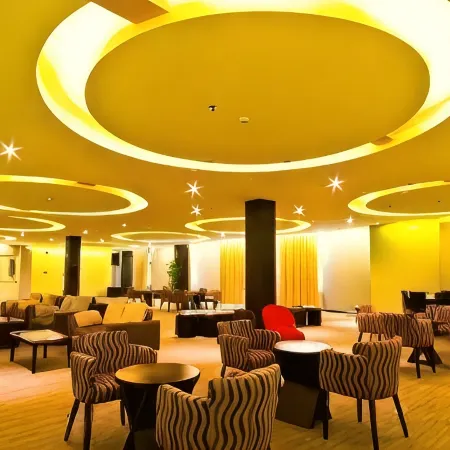 Mallberry Suites Business Hotel