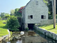 Cottage on Fern - minutes to East Sandwich Beach - Wifi