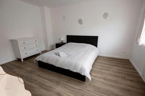 Chez Jean, Hyper centre, 4 Chambres, wifi, 8 pers - 2-Star