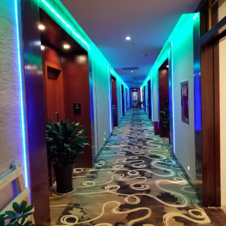 Szhelia Theme Hotel