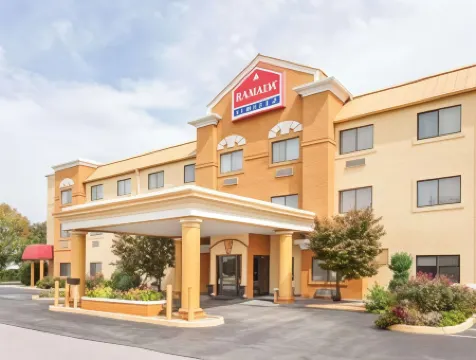 Ramada Limited Decatur
