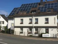 Hotel am Maibaum Neuenrade Hotels in der Nähe von Sauerlandpark Hemer