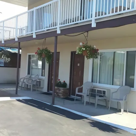 Shoreline Resort Condominiums