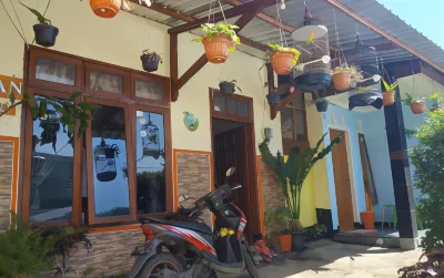 Penginapan Kahan Hotell i Oro-Oro Ombo