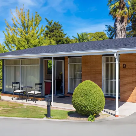 Middle Park Motel