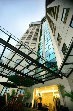 Menara Peninsula Hotel Jakarta