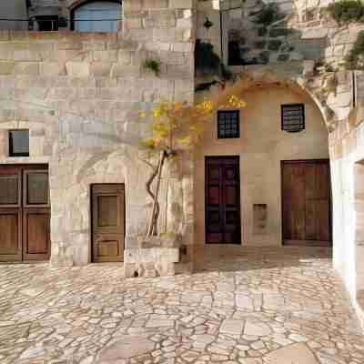 Sextantio le Grotte Della Civita Hotel Exterior