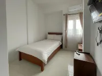 RedDoorz @ Jalan Raya Kuta Lombok Mandalika Hotels in Sengkol