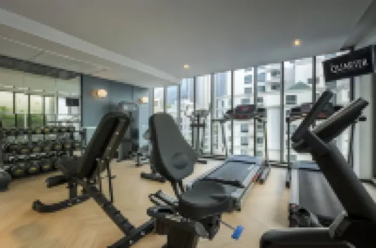 UHG四分之一隆齊飯店