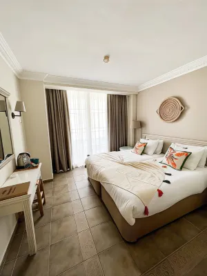 Conny's Hotel (Adult Only) +18 Các khách sạn ở Side