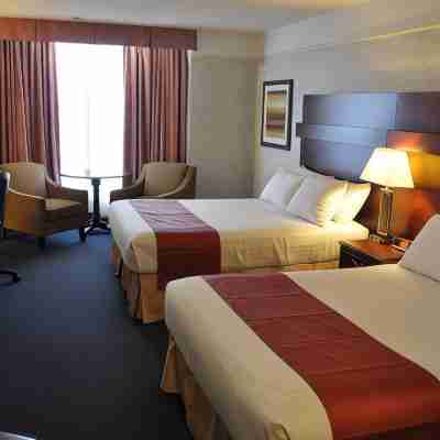 Travelodge by Wyndham Lloydminster Rooms