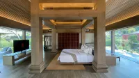 Djoglo Luxury Bungalow Hotels in Pakis