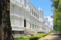 Ocean Edge Suites & Hotel Colombo Hotels in Colombo
