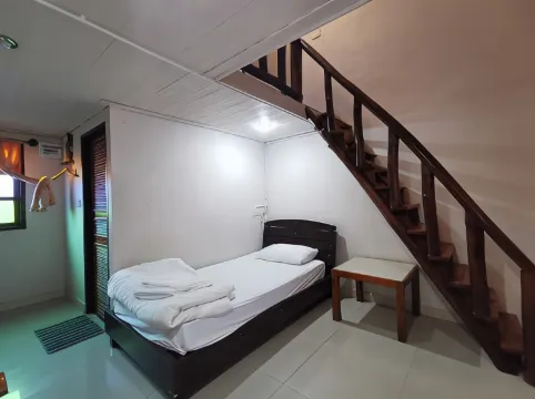 ห้องสำหรับสามท่านไม่มีระเบียง