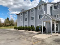 Sleep Inn & Suites Clarion, PA Near I-80