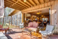 Jasper '7 Timbers' Cabin on 10 Acres w/ a Creek! - 3-Star