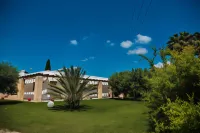 Masseria Tenuta Flora Maria فنادق في Veglie