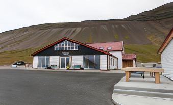 Kirkjufell Guesthouse and Apartments