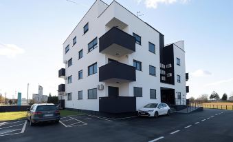 Apartman Kona - Modern Comfort with 2 Parking Spaces