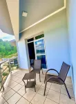 Lara's Hotel