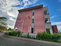 Aleri's Garden Hotels in Big Ada