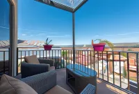 Kraveli Hotel