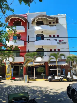 Hotel y Suites Los Encantos Ξενοδοχεία στην πόλη Sayulita